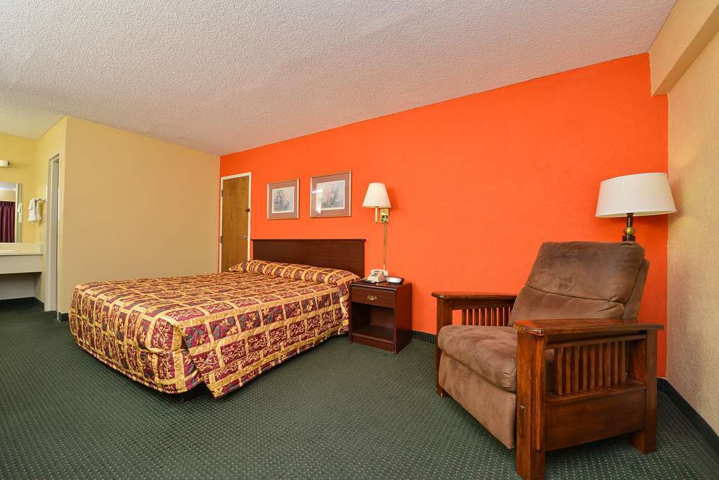 Super Value Inn Valdosta Kamer foto