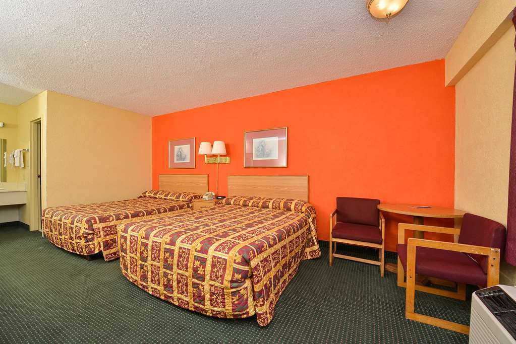 Super Value Inn Valdosta Kamer foto